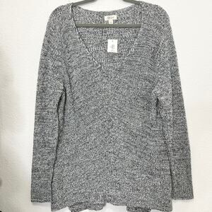 Womens Black Long Sleeve V Neck Sweater Plus Size: 1X